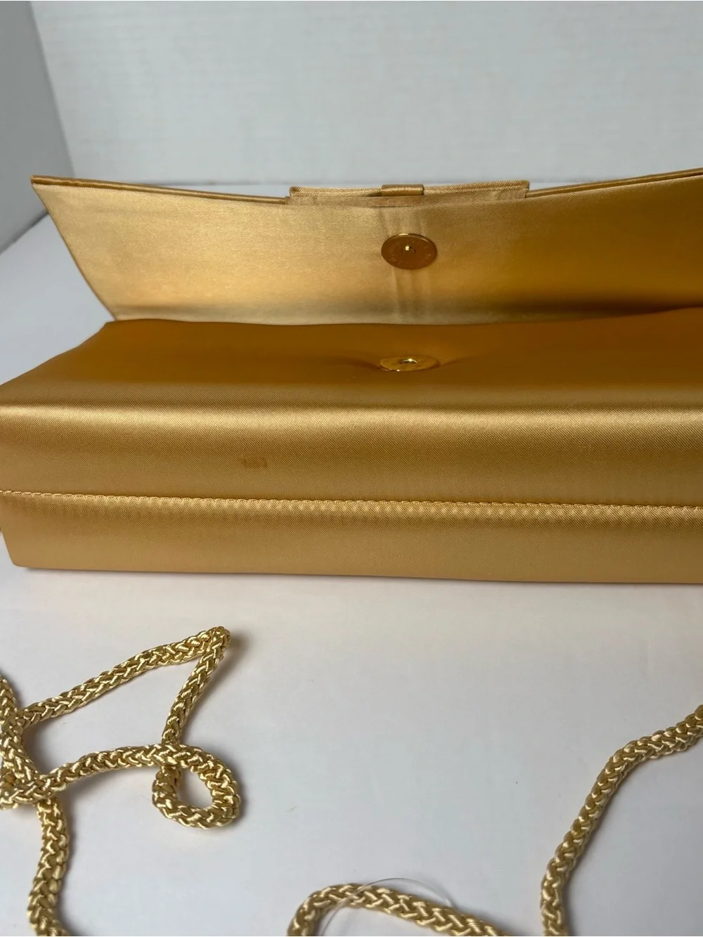 NWT- Valerie Stevens gold satin convertible evening clutch